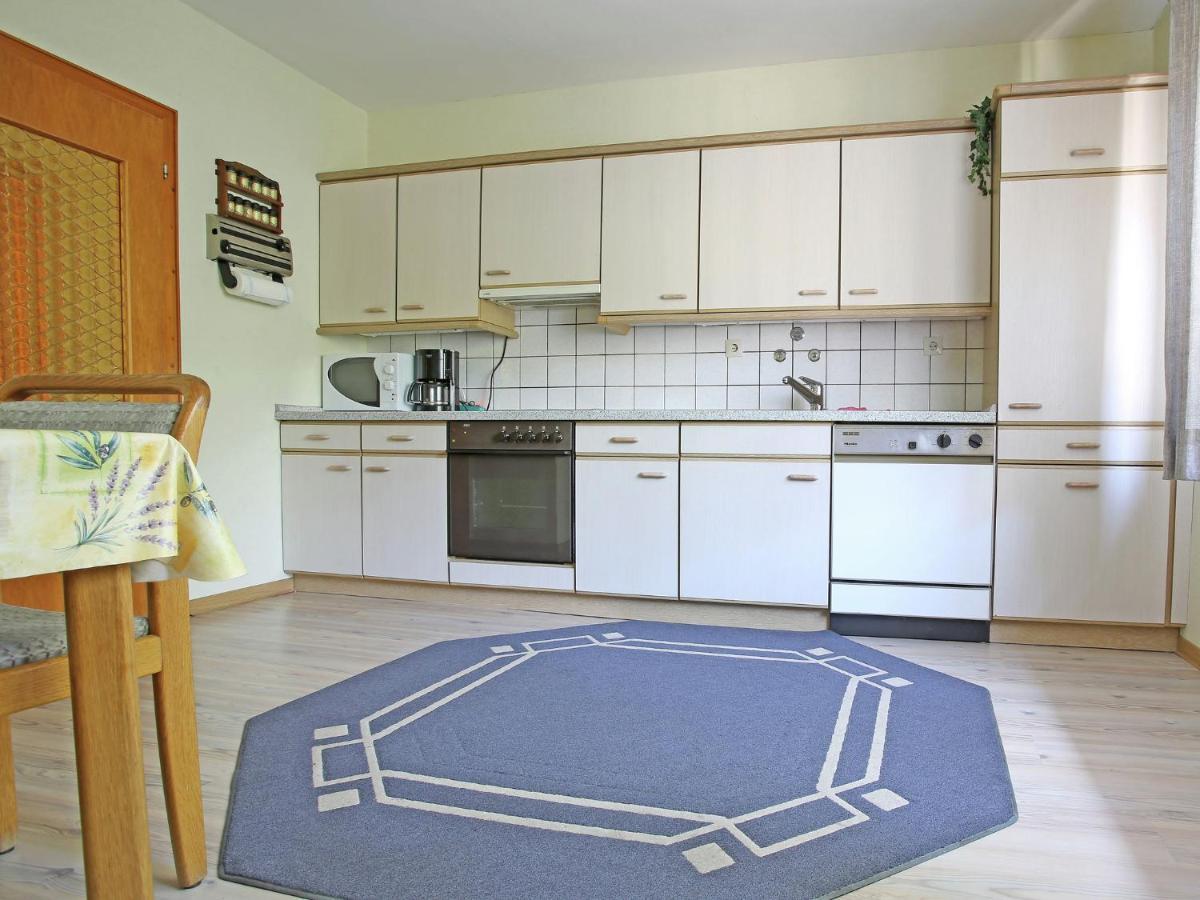 Secluded Apartment In Medebach With Terrace المظهر الخارجي الصورة